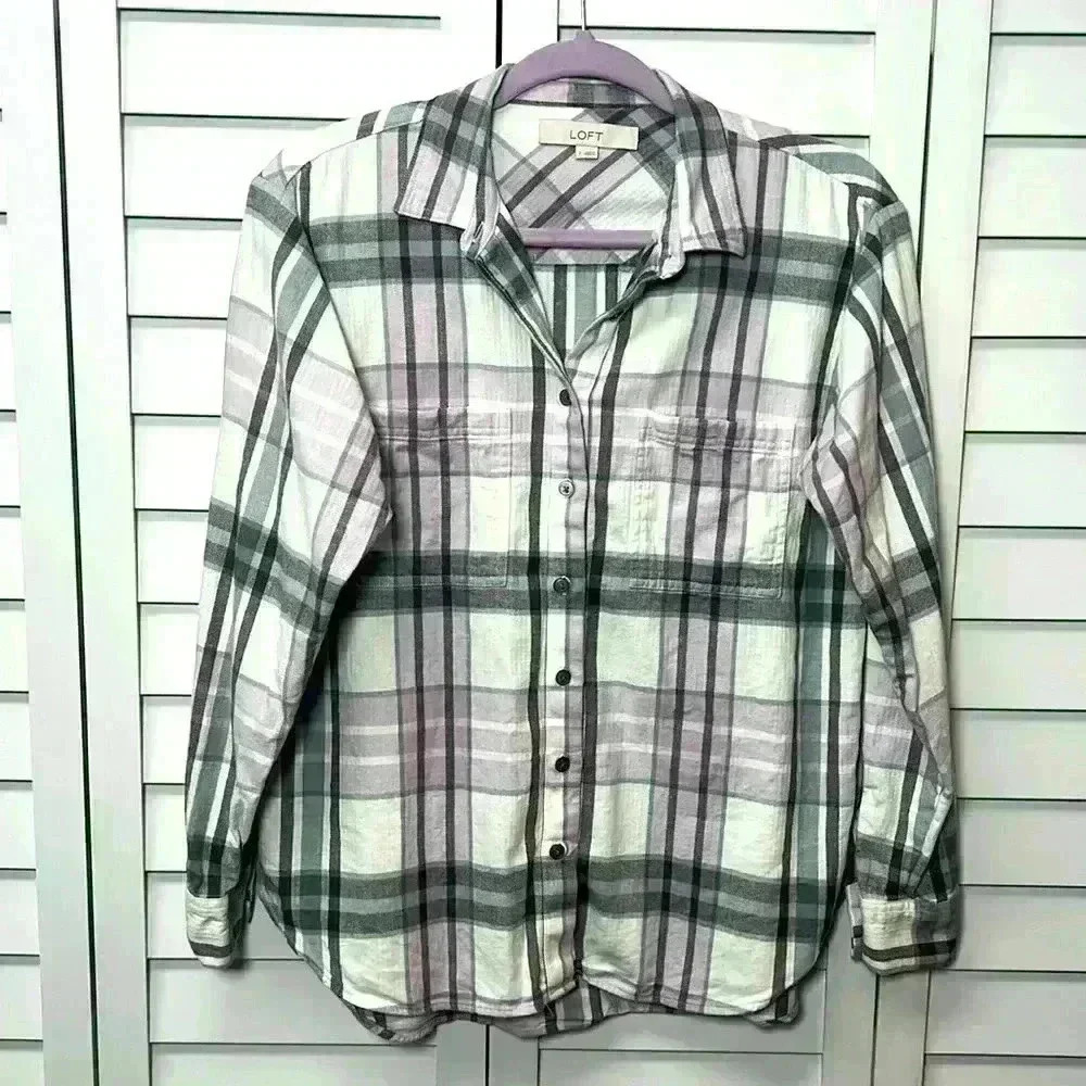 LOFT Plaid Flannel Button Down Top Size Small